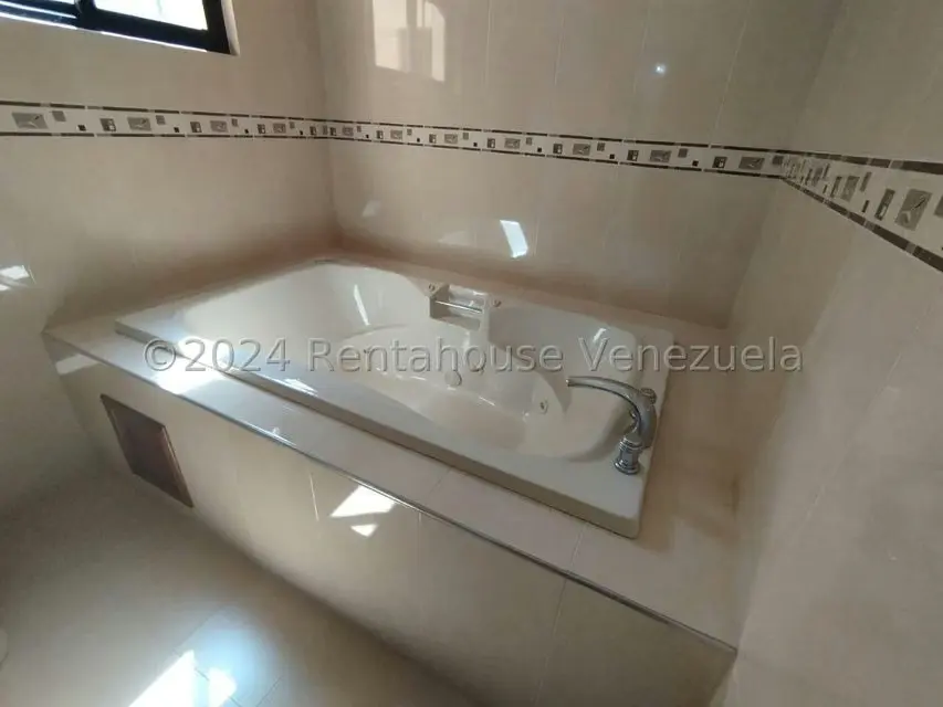 Apartamento (1 Nivel) en Venta en La Trigaleña, Carabobo - 47