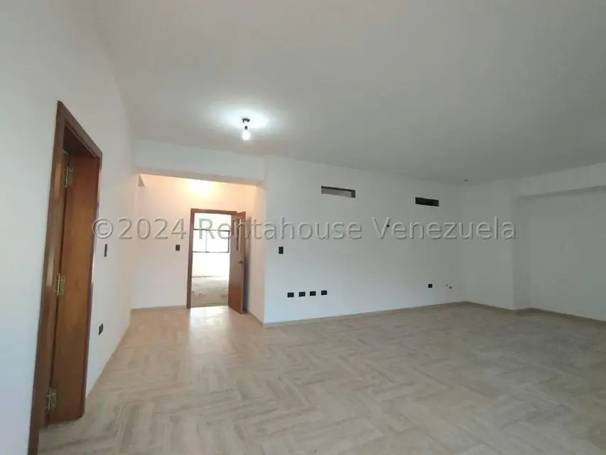 Apartamento (1 Nivel) en Venta en La Trigaleña, Carabobo - 8