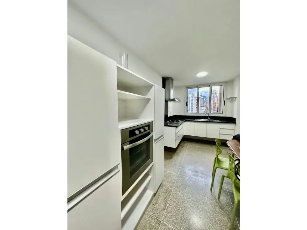 Vendo apartamento 180m2 Los Palos Grandes REF. AMARILLA - 9