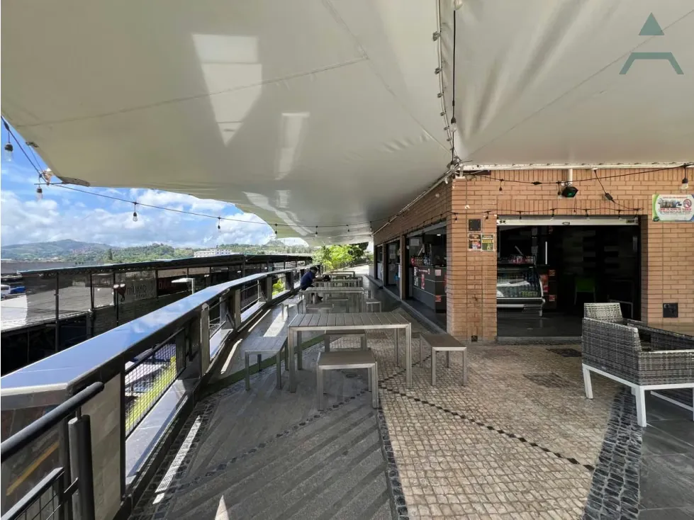 Se vende Club de Padel 5900m² Santa Maria - 11