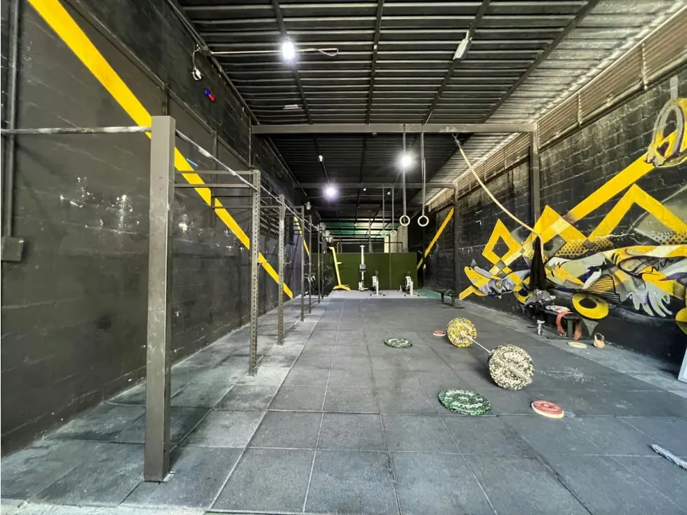 Se vende Club de Padel 5900m² Santa Maria - 14