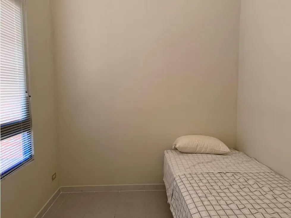 Se alquila Apto 380m² 4h+s/4.5b+s/5p La Lagunita - 18