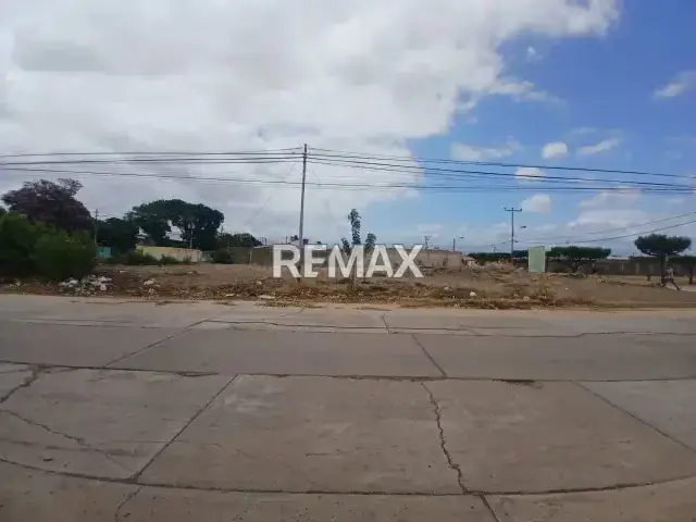 Se Vende Parcela de Terreno en Excelente Ubicación.