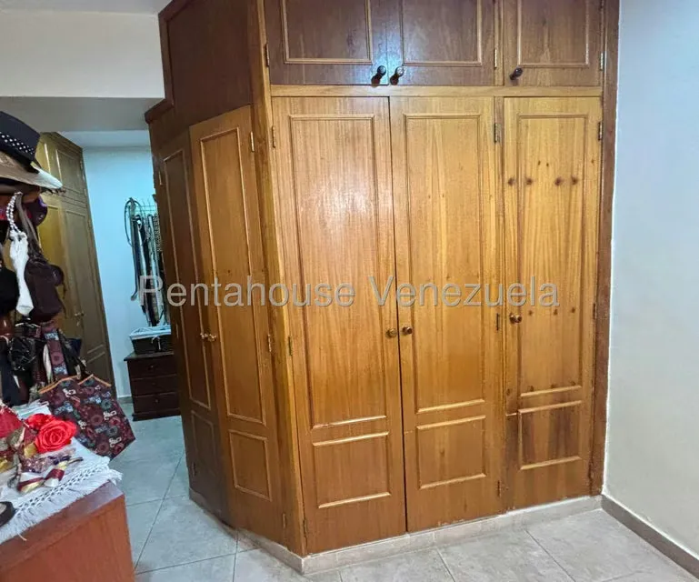 Apartamento (1 Nivel) en Venta en El Bosque, Carabobo - 11