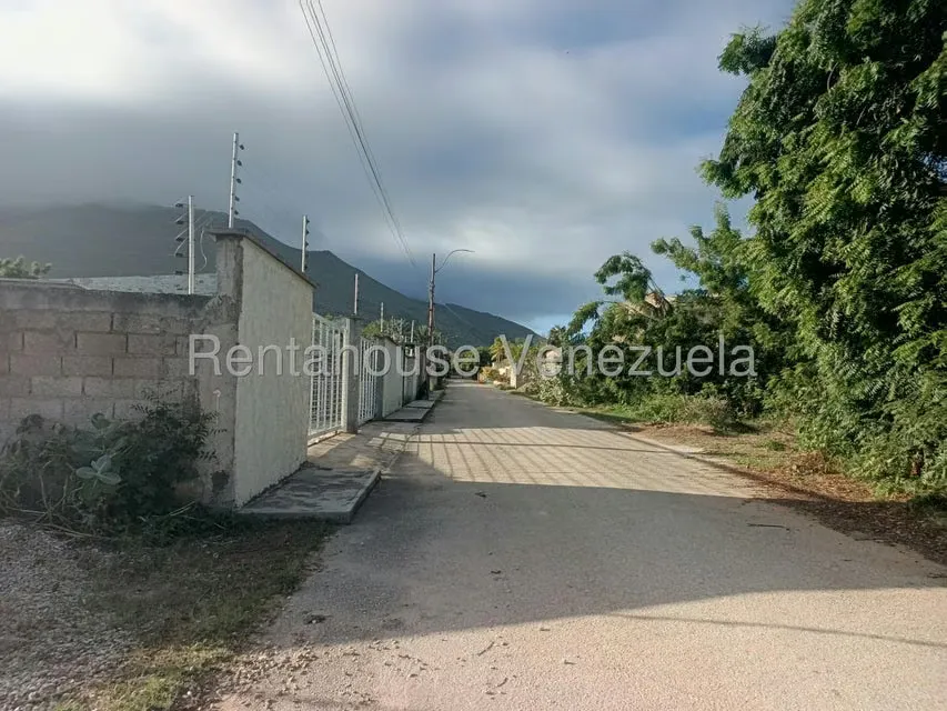Terreno (Residencial) en Venta en Atamo Norte, Nueva Esparta - 2