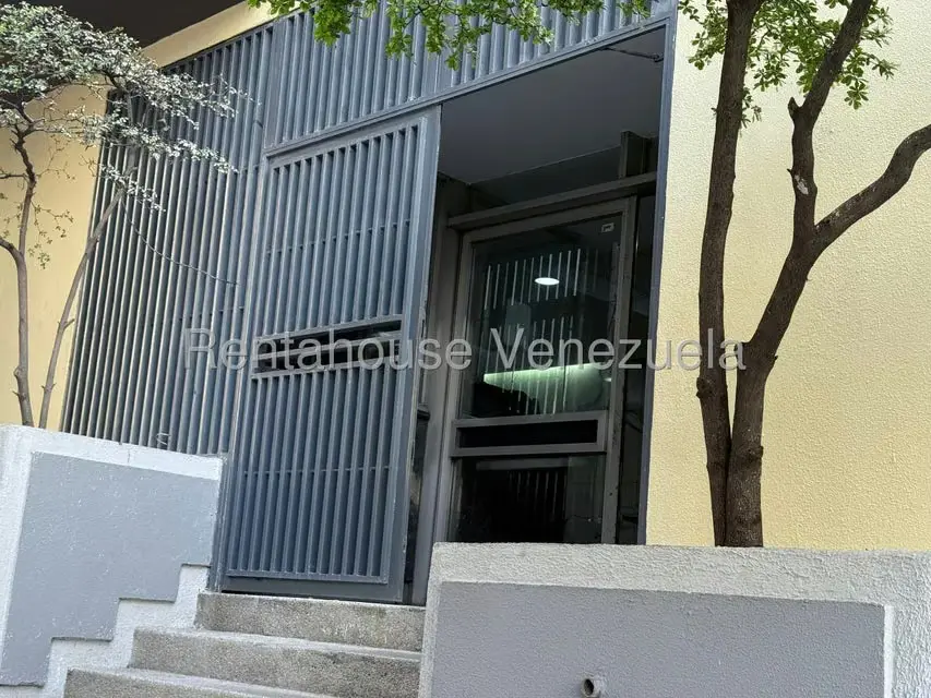 Comercial (Oficina) en Alquiler en Colinas de Bello Monte, Distrito Metropolitano - 3