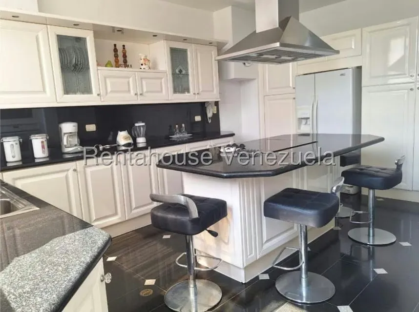 Apartamento (1 Nivel) en Alquiler en Terrazas del Avila, Distrito Metropolitano - 5