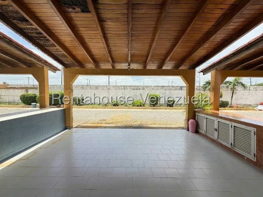 Apartamento (1 Nivel) en Venta en Tucacas, Falcon - 64