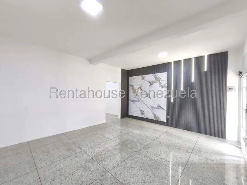 Local Comercial en Alquiler en Centro, Aragua - 2