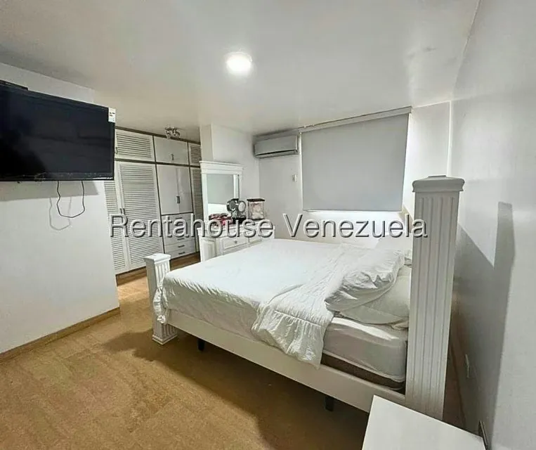 Apartamento (Duplex) en Alquiler en La Castellana, Distrito Metropolitano - 19