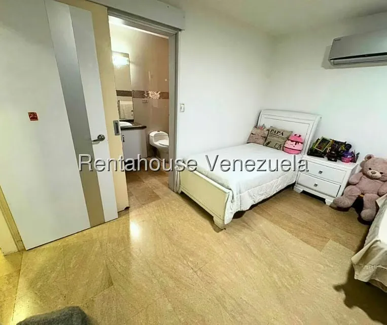 Apartamento (Duplex) en Alquiler en La Castellana, Distrito Metropolitano - 21