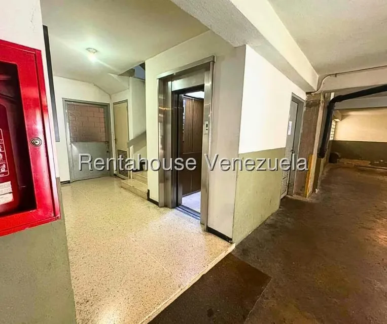 Apartamento (Duplex) en Alquiler en La Castellana, Distrito Metropolitano - 32