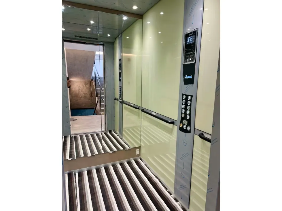 En Venta Apartamento en Las Mercedes House 7. Baruta - Caracas - 6