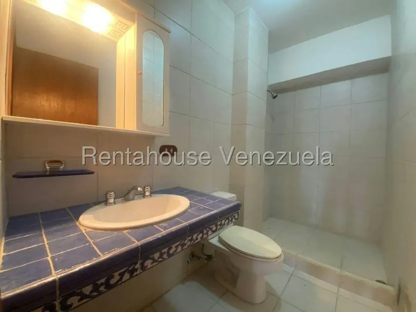 Apartamento (1 Nivel) en Venta en Oripoto, Distrito Metropolitano - 27