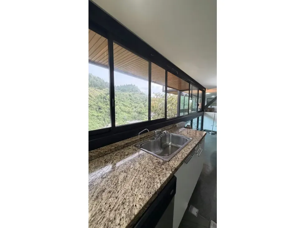 Casa en VENTA en La Escondida - 10