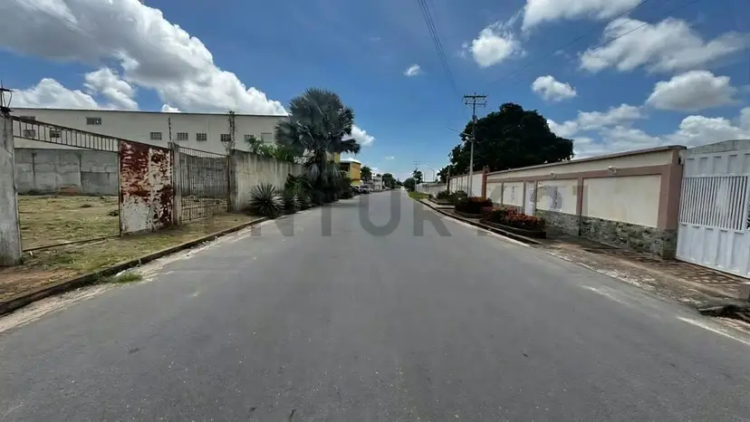 Excelente Oportunidad De Inversion. Terreno Amplio En San Jose De Guanipa