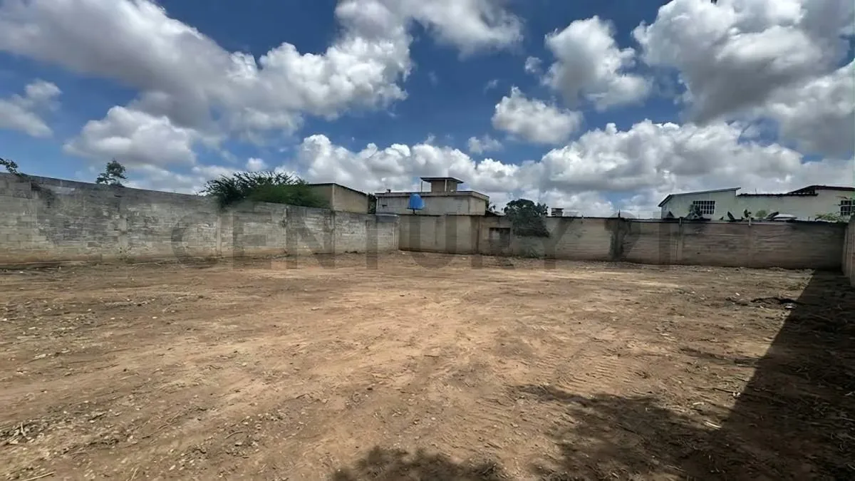 Excelente Oportunidad De Inversion. Terreno Amplio En San Jose De Guanipa - 3