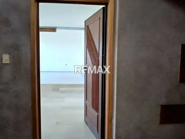 APARTAMENTO EN VENTA EN CIUDAD OJEDA, Con una Ubicación Premiun, a escasos metros del Casco Central, que te brinda Confort y Seguridad - 2