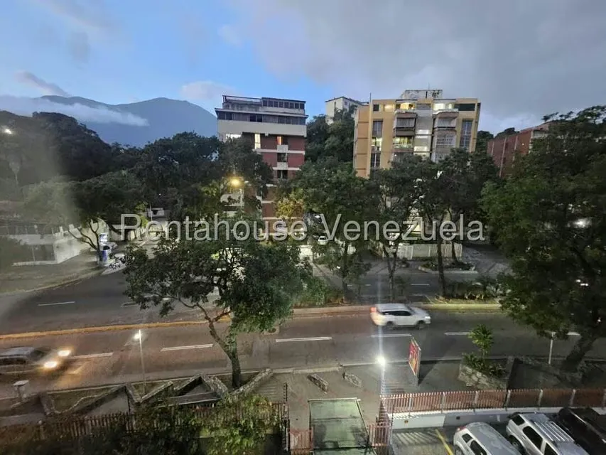 Apartamento (1 Nivel) en Venta en El Cafetal, Distrito Metropolitano - 4
