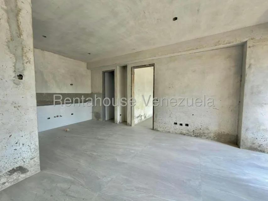 Apartamento (1 Nivel) en Venta en El Rosal, Distrito Metropolitano - 2