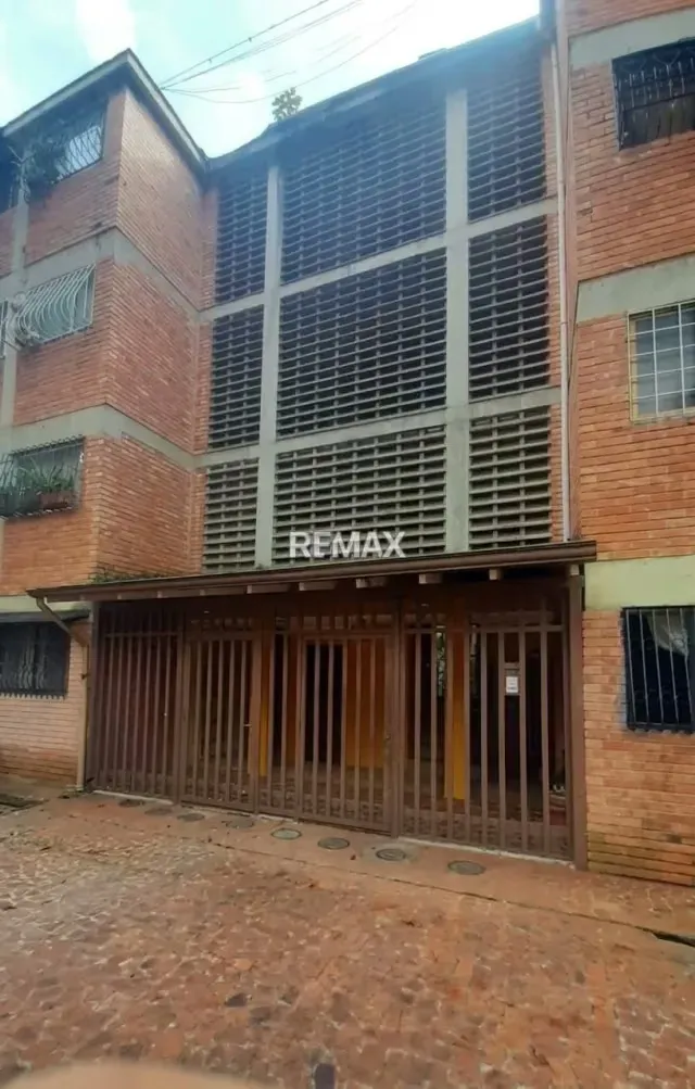 EN VENTA APARTAMENTO EN SANTA TERESA