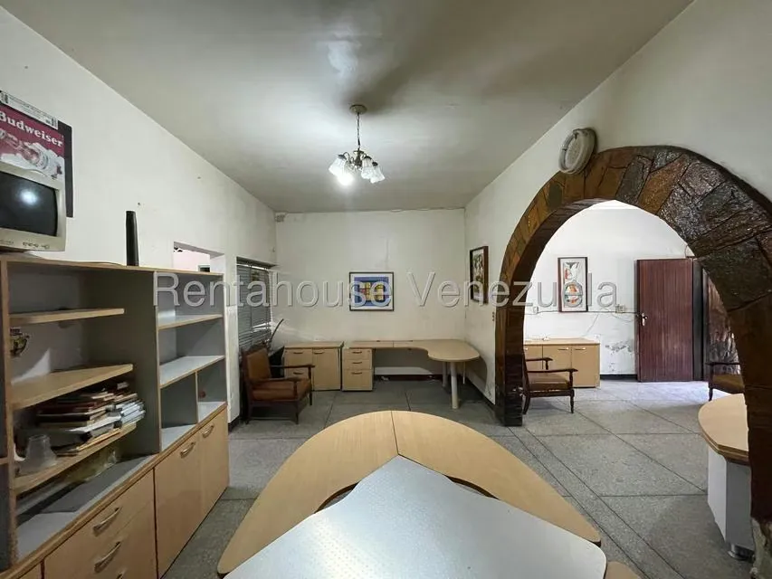 Casa (1 Nivel) en Alquiler en Avenida Sucre, Aragua - 12