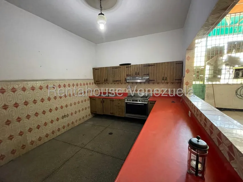 Casa (1 Nivel) en Alquiler en Avenida Sucre, Aragua - 17