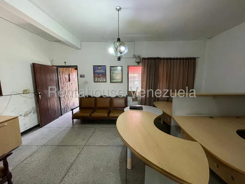 Casa (1 Nivel) en Alquiler en Avenida Sucre, Aragua - 6