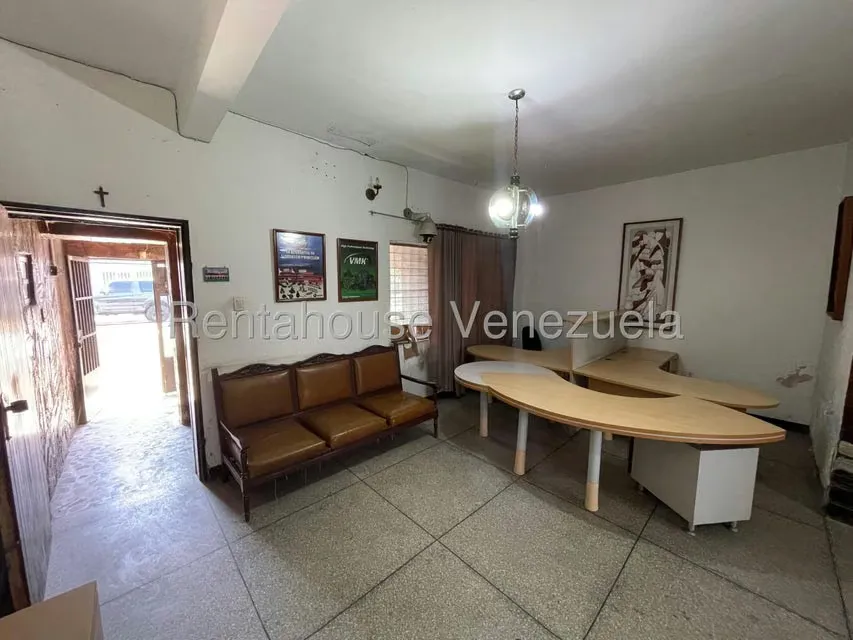 Casa (1 Nivel) en Alquiler en Avenida Sucre, Aragua - 8
