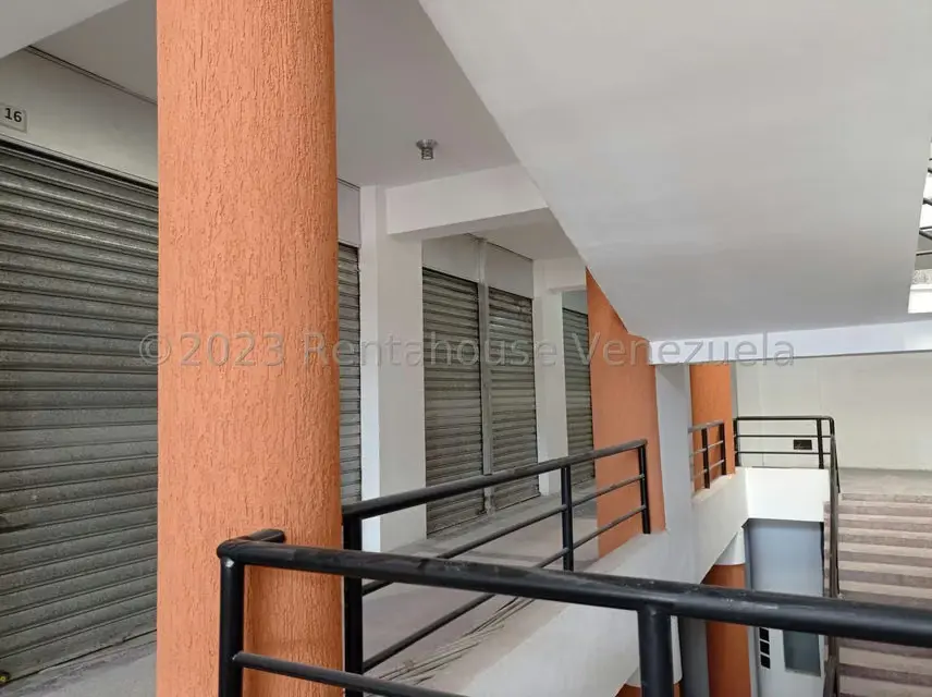 Local Comercial en Alquiler en Centro, Aragua - 14