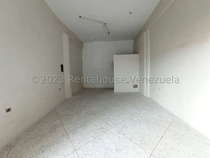 Local Comercial en Alquiler en Centro, Aragua - 6