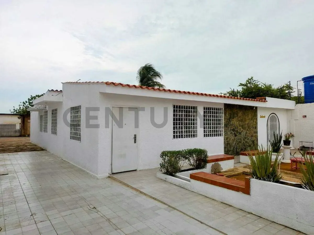 Se vende Casa Quinta Urb. La Coromoto - 3