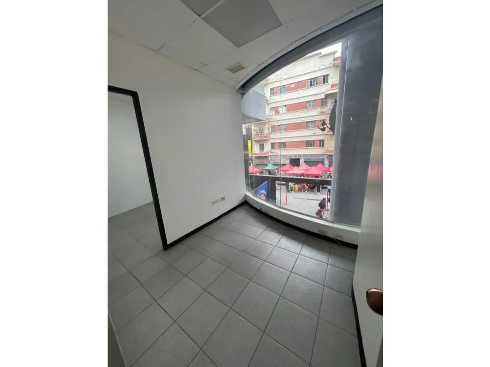 Vendo local comercial 363m2 El Recreo - Torre City Market 7371 - 13