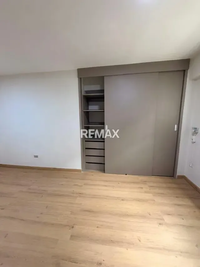 APARTAMENTO EN ALQUILER URB. ANDRES BELLO - 17