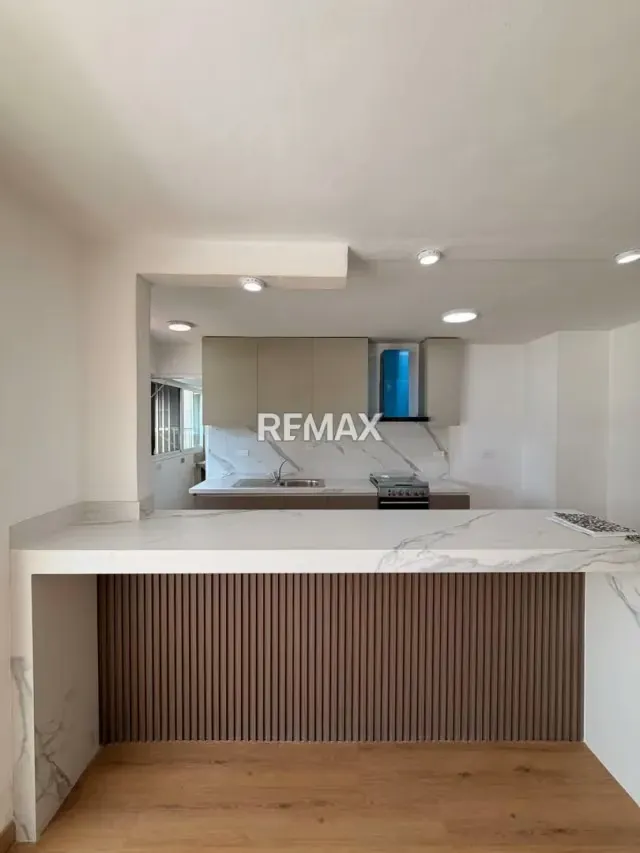 APARTAMENTO EN ALQUILER URB. ANDRES BELLO - 4