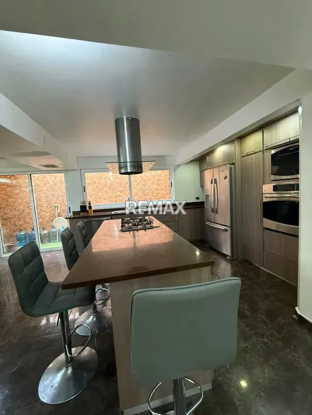 CASA EN VENTA VILLA COSTA ROSMINI I AVENIDA MILAGRO NORTE MARACAIBO