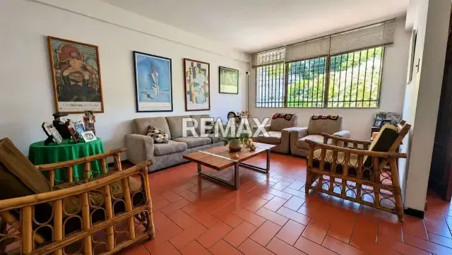 Casa Quinta en Venta San Luis de El Cafetal | 427 m² Terreno | Excelente Potencial y Vista Panorámica - 14