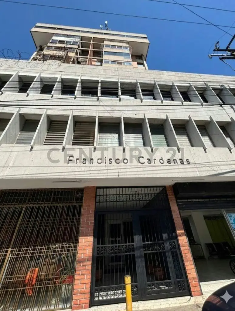 Venta oficina comercial centro san cristobal