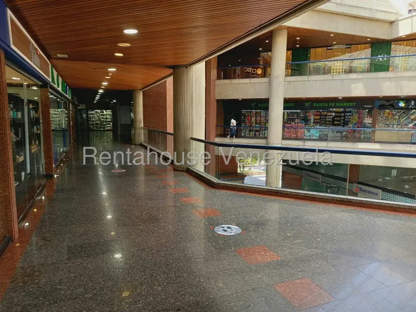Local Comercial en Venta en Santa Fe Norte, Distrito Metropolitano - 12