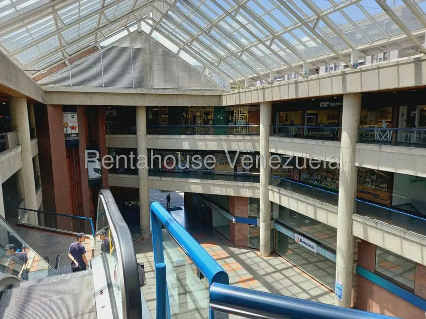 Local Comercial en Venta en Santa Fe Norte, Distrito Metropolitano - 13
