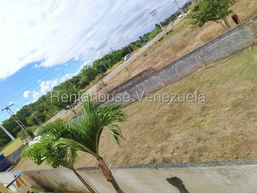 Local Comercial en Venta en Higuerote, Miranda - 3
