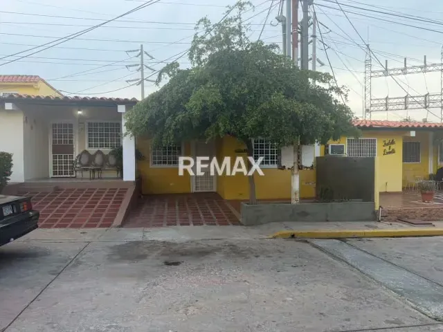 VENTA CASA EN CONJUNTO RESIDENCIAL AGUA CLARA - 13