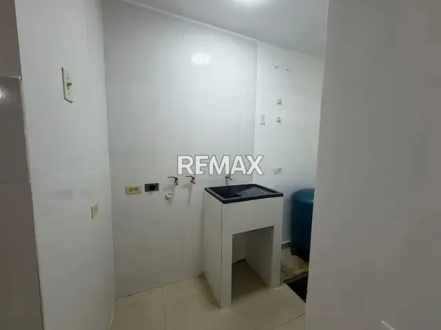 VENTA CASA EN CONJUNTO RESIDENCIAL AGUA CLARA - 2