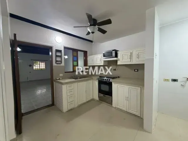 VENTA CASA EN CONJUNTO RESIDENCIAL AGUA CLARA - 4