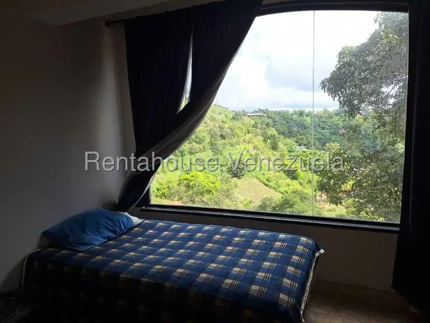 Casa (Duplex) en Venta en Cerro Alto, Miranda - 32