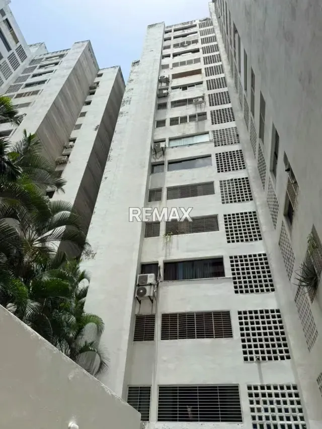 Venta de Apartamento al final Av. Baralt, San Jos´´e del ´´Avila - 3