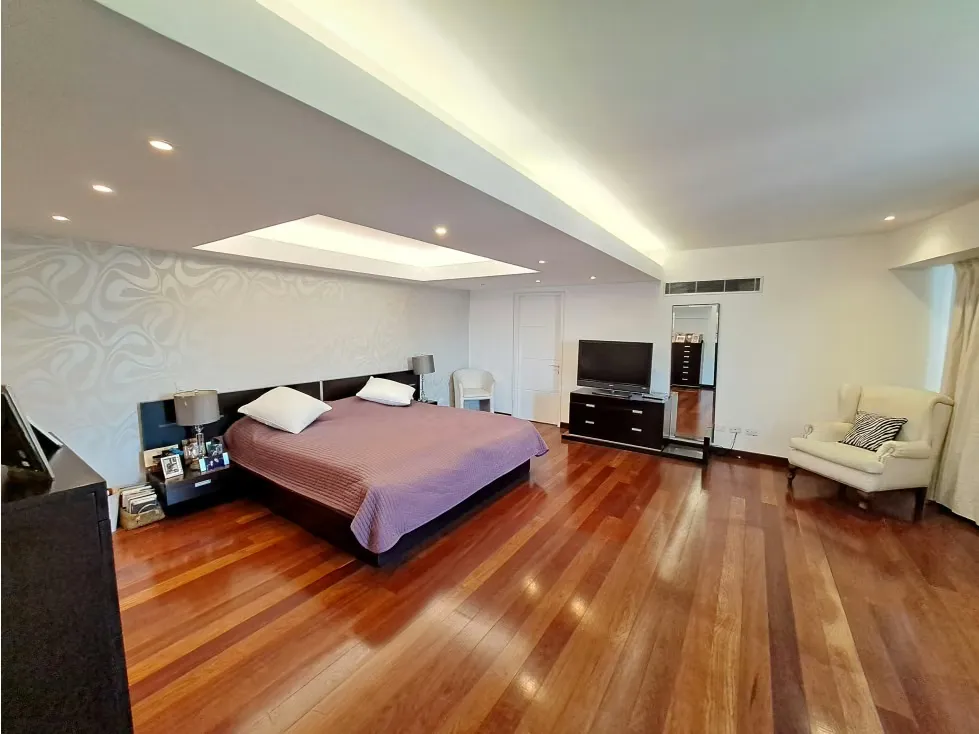 Vendo PH triplex c/terraza 615m2 Las Mercedes 1294 - 21