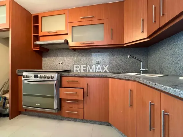Apartamento en venta Urb. San Jacinto - 4
