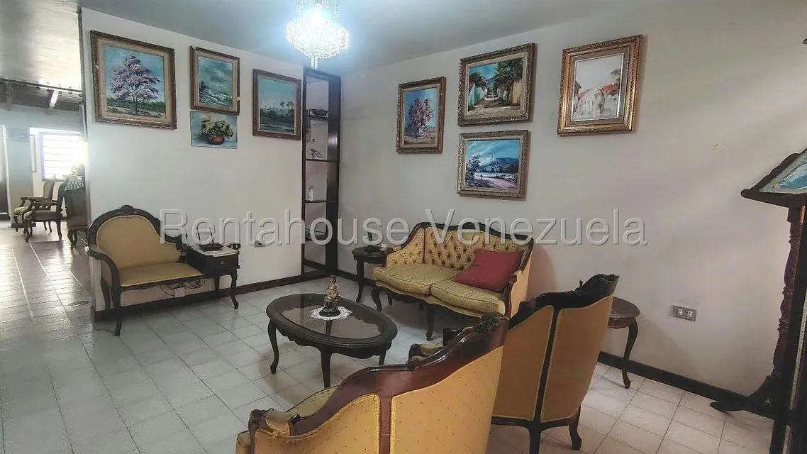 Casa (Duplex) en Venta en Barici, Lara - 2