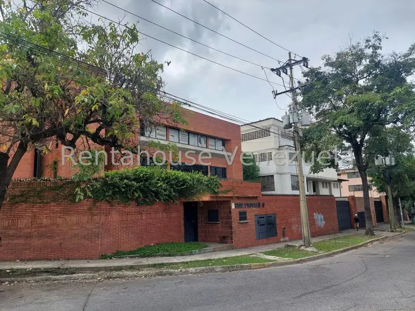 Comercial (Edificio) en Venta en Guarenas, Miranda